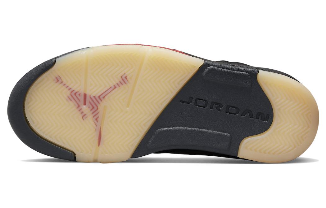 (WMNS) Air Jordan 5 GORE-TEX \'Off-Noir\'  DR0092-001 Iconic Trainers