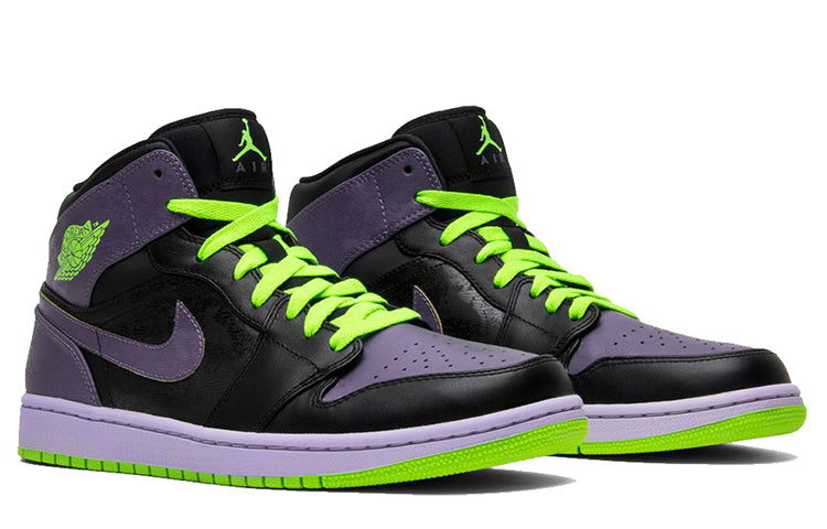 Air Jordan 1 Retro \'Joker\'  136065-021 Signature Shoe