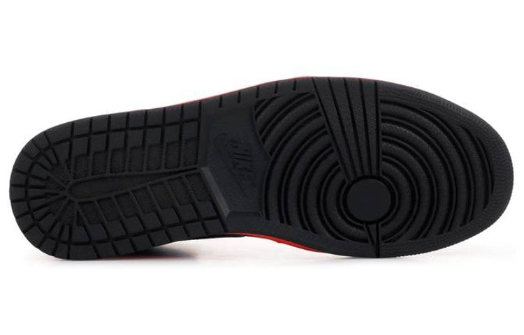 Air Jordan 1 Retro Mid \'Black Infrared\'  554724-043 Classic Sneakers