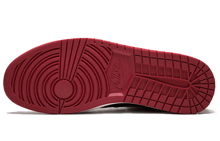 Air Jordan 1 Retro High OG \'Bred\' 2013  555088-023 Epochal Sneaker