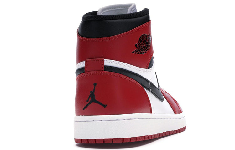 Air Jordan 1 Retro High \'Chicago\' 2013  332550-163 Epochal Sneaker