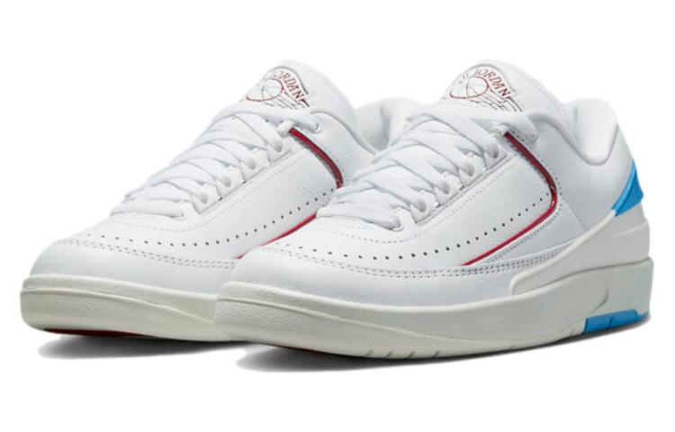 (WMNS) Air Jordan 2 Retro Low \'UNC to Chicago\'  DX4401-164 Iconic Trainers