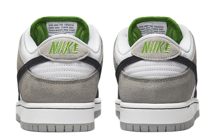 Nike SB Dunk Low \'Chlorophyll\'  BQ6817-011 Classic Sneakers