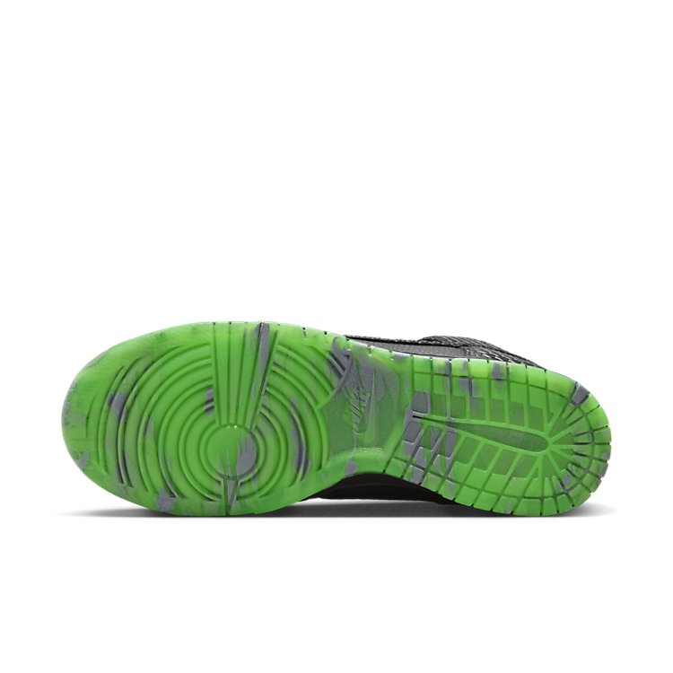Nike Dunk Mid Premium \'Halloween\'  FQ8749-010 Signature Shoe