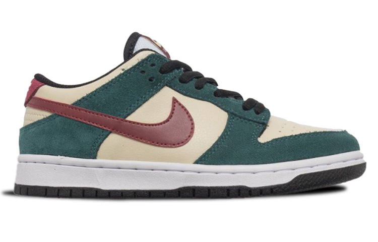 Nike Dunk Low Pro SB 'Vegas Gold' 304292-700 Classic Sneakers - Click Image to Close