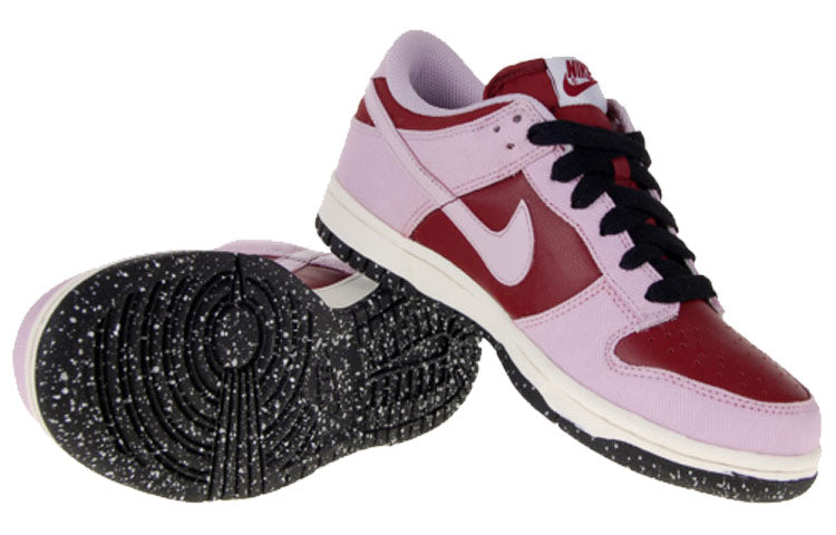 Nike W\'S Dunk Low Cl  317815-651 Iconic Trainers