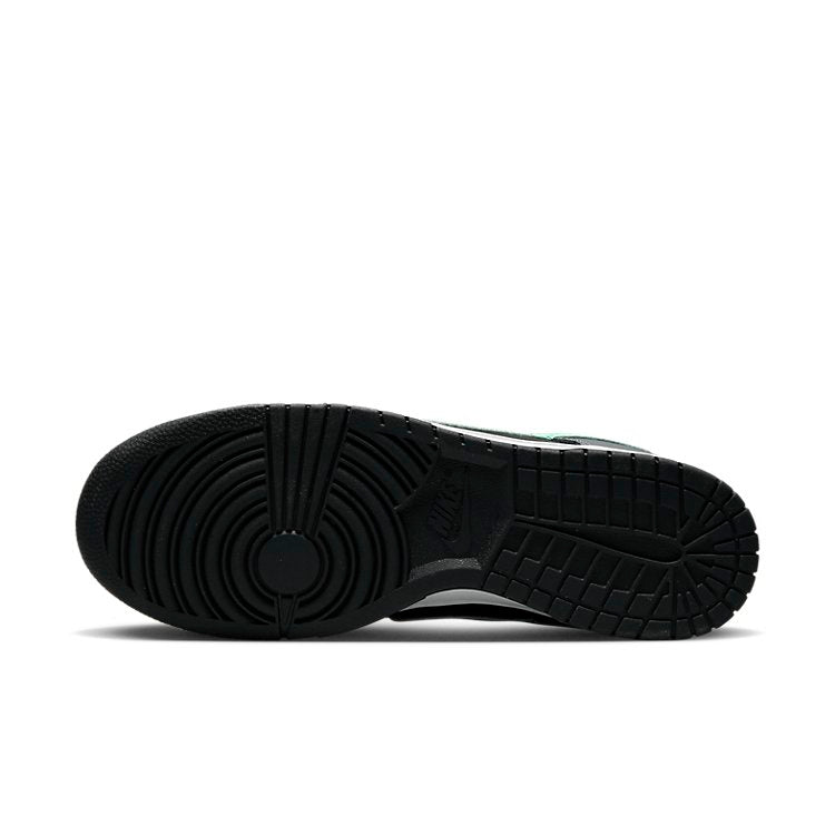 Nike Dunk Low \'Black Green Glow\'  FB3359-001 Classic Sneakers