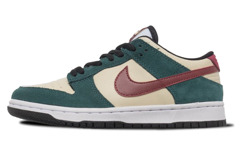 Nike Dunk Low Pro SB 'Vegas Gold' 304292-700 Classic Sneakers - Click Image to Close