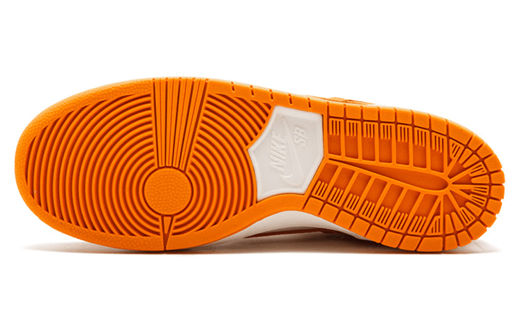 Nike Zoom Dunk Low Pro SB \'Circuit Orange\'  854866-881 Signature Shoe