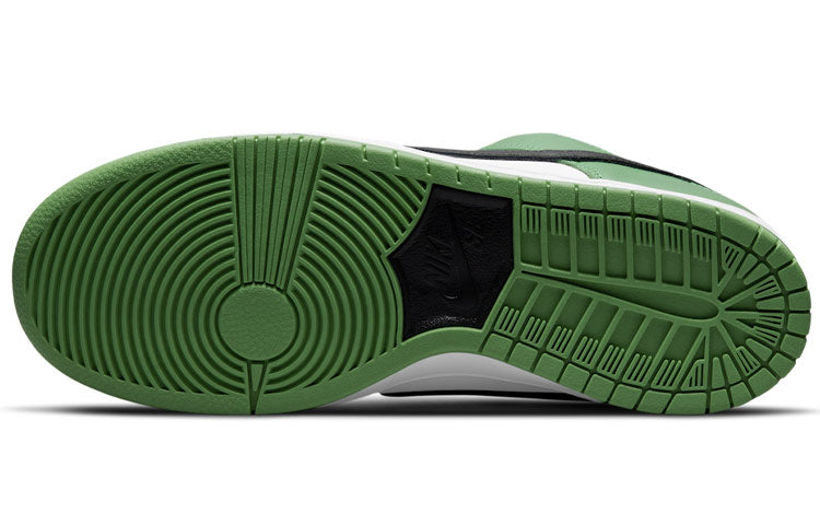 Nike SB Dunk Low Pro \'Classic Green\'  BQ6817-302 Vintage Sportswear