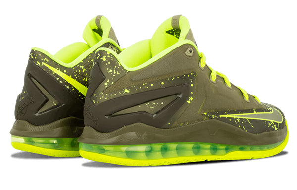 Nike Max LeBron 11 Low \'Dunkman\'  642849-200 Epochal Sneaker
