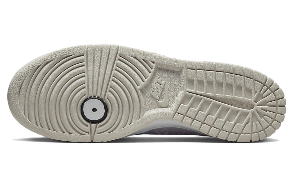Nike x SoulGoods SB Dunk High 00s  DR1415-900 Epochal Sneaker
