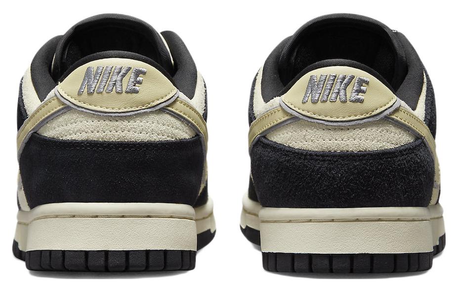 (WMNS) Nike Dunk Low LX \'Black Team Gold\'  DV3054-001 Classic Sneakers