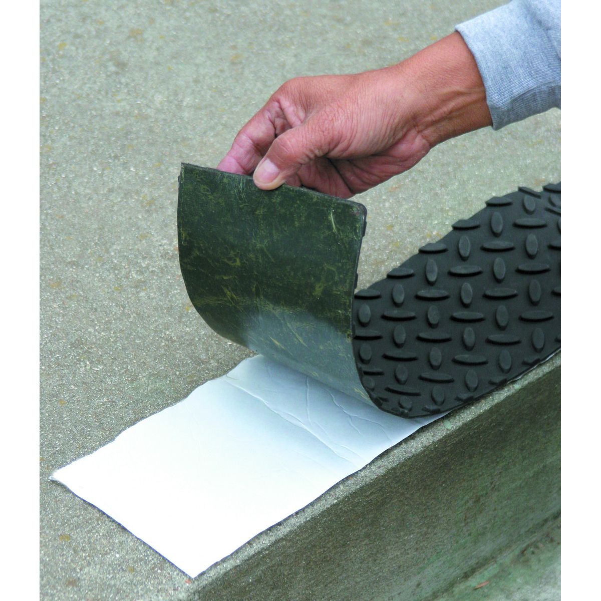 WESTERN SAFETY 17 in. x 4 in. Self-Adhesive Rubber Safety Mat with Tread Surface