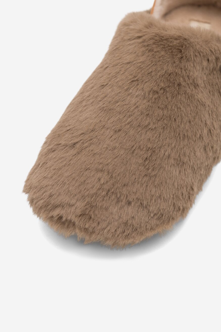 Kapcie Home&Relax P3194806 Brązowy