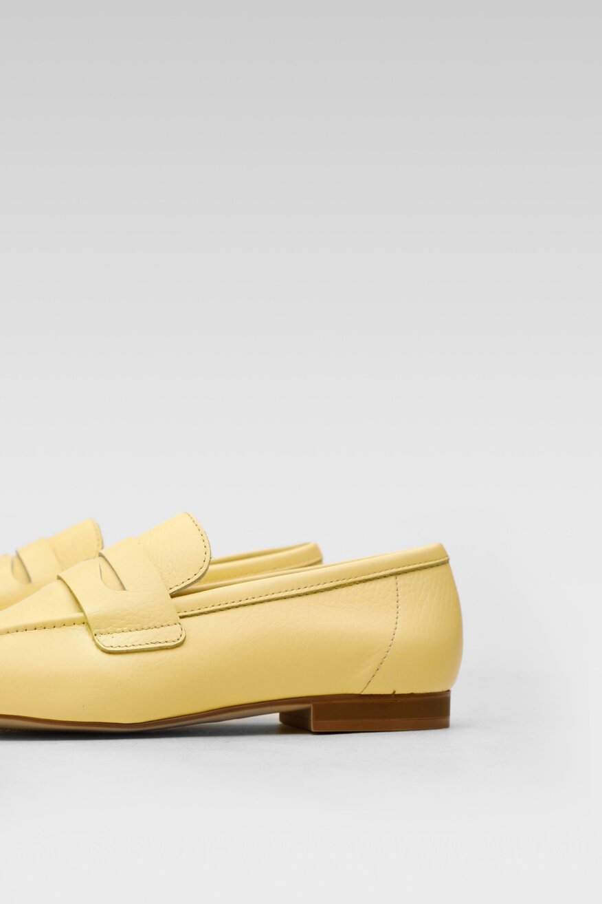 Półbuty Gino Rossi E22-28012LGS Żółty