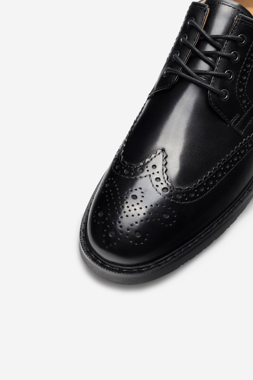 Półbuty Gino Rossi DANTE-02 123AM Czarny