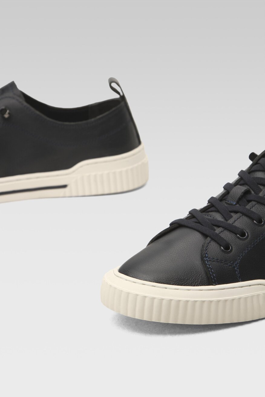 Półbuty Gino Rossi 121AM0837 Granatowy