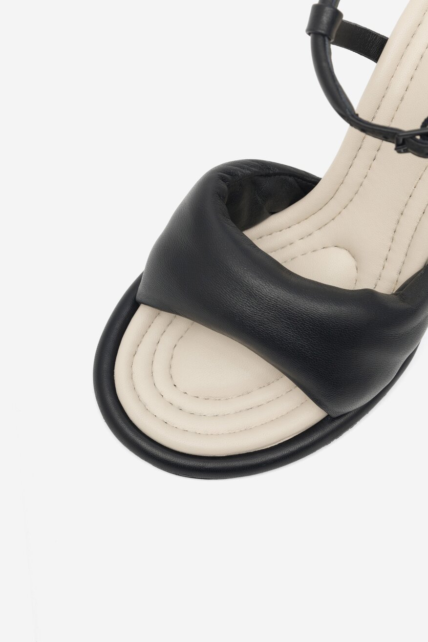 Sandały Gino Rossi SEWILLA-02 Czarny