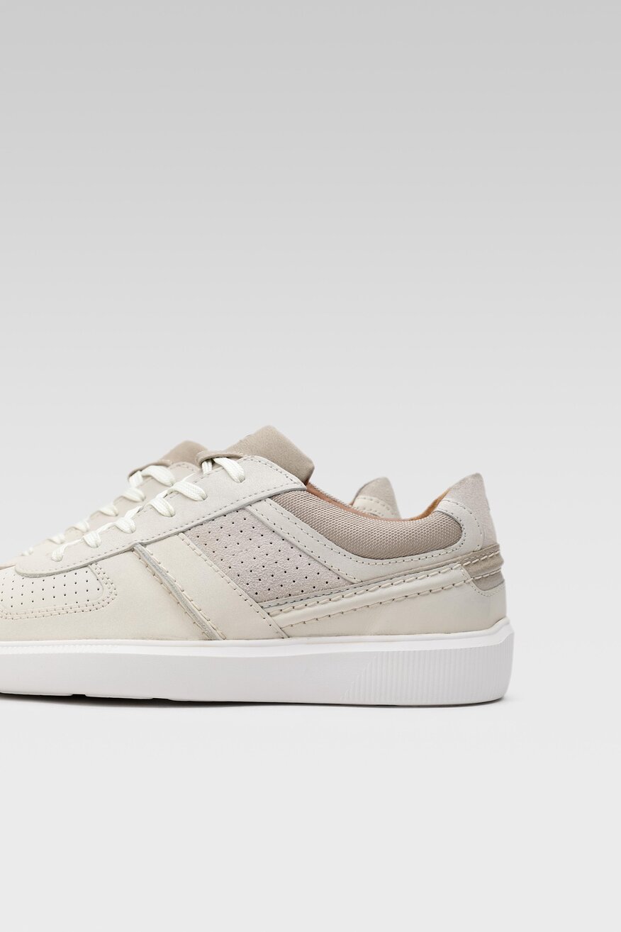 Półbuty Clarks 26165089 Biały