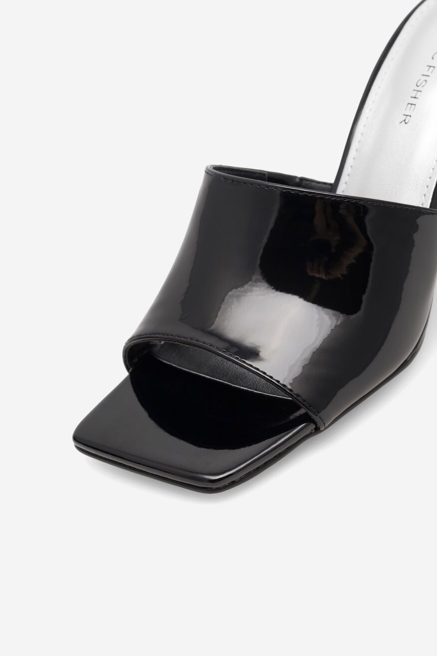 Klapki MARC FISHER F-ROLLO BLK01 Czarny