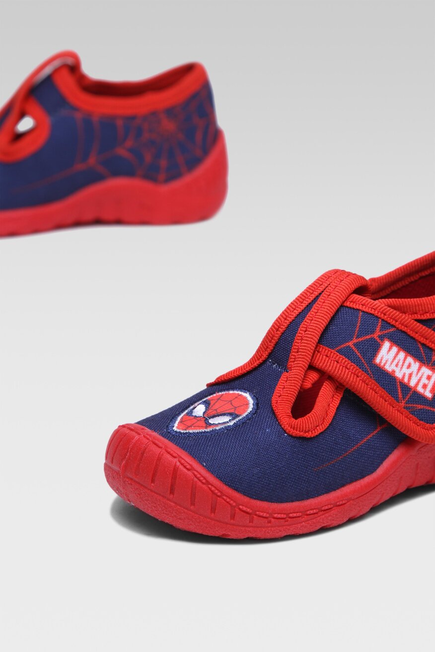 Kapcie Spiderman MB SS23-17SPRMV Czerwony