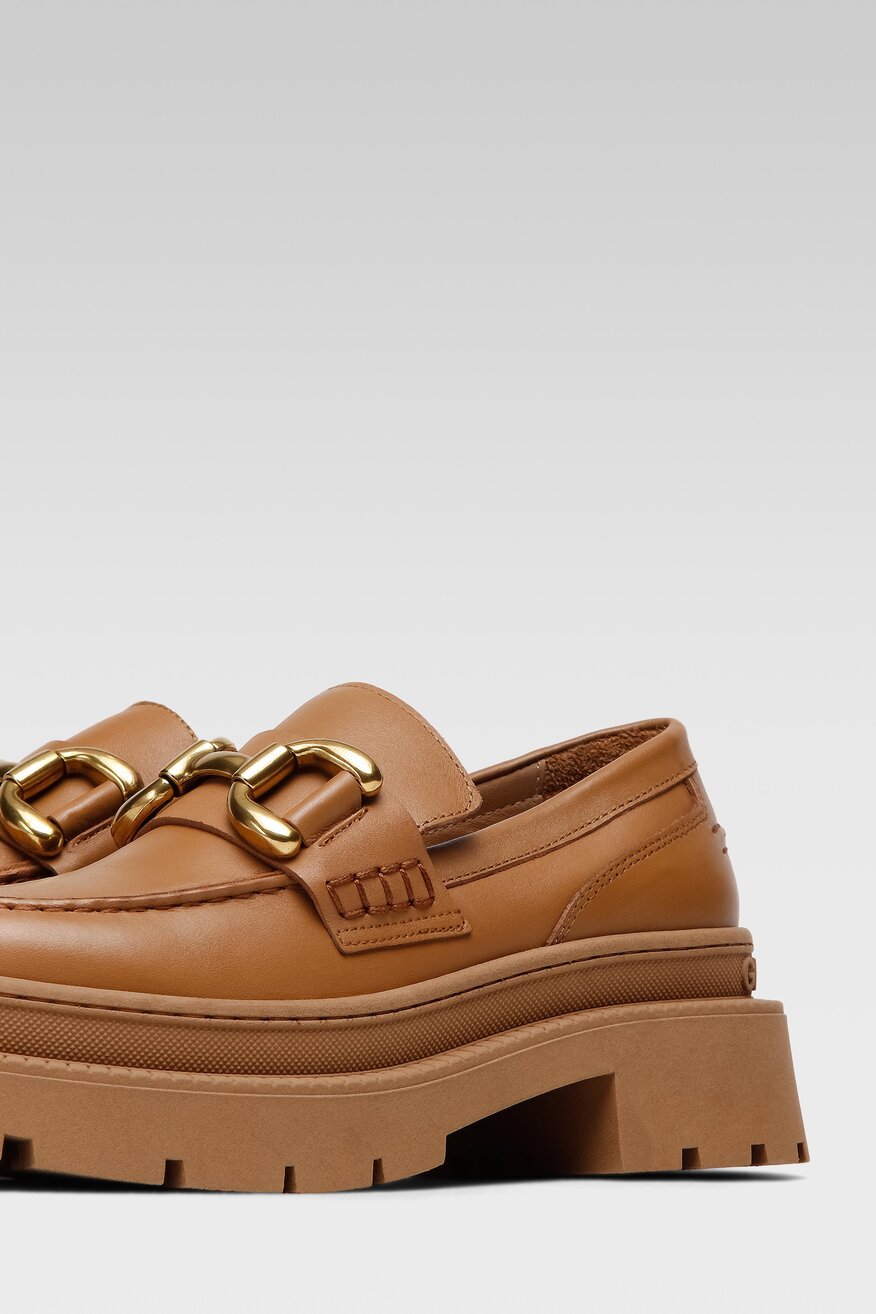 Półbuty Gino Rossi 222FW107 Camel