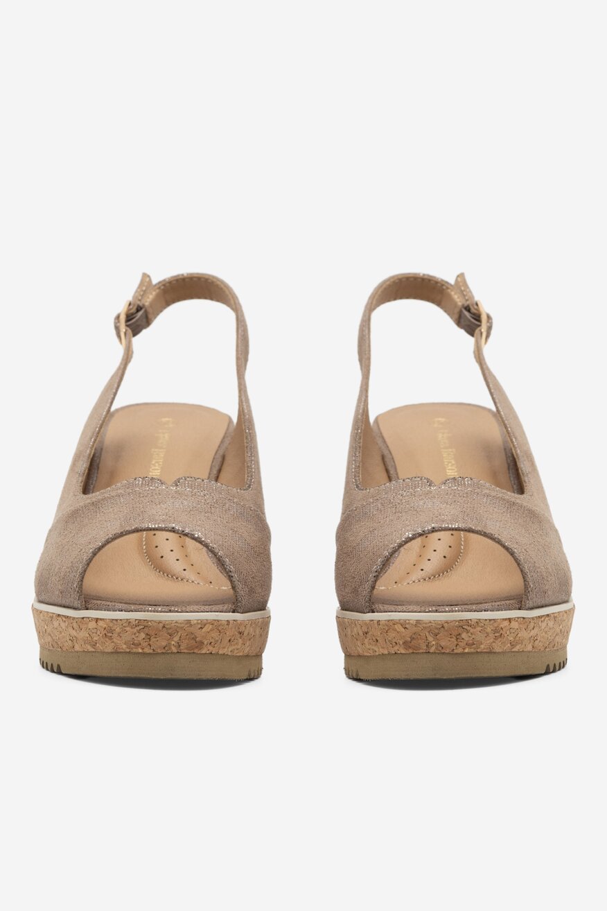 Sandały Clara Barson SUSIE WS22257-02 Złoty