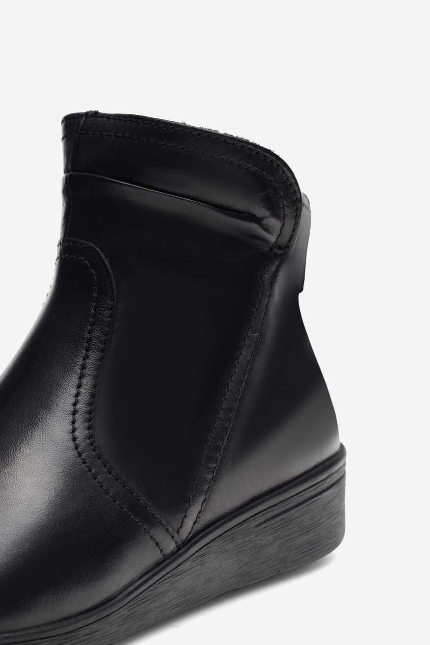 Botki Go Soft WI16-JANE ZULA-02 Czarny