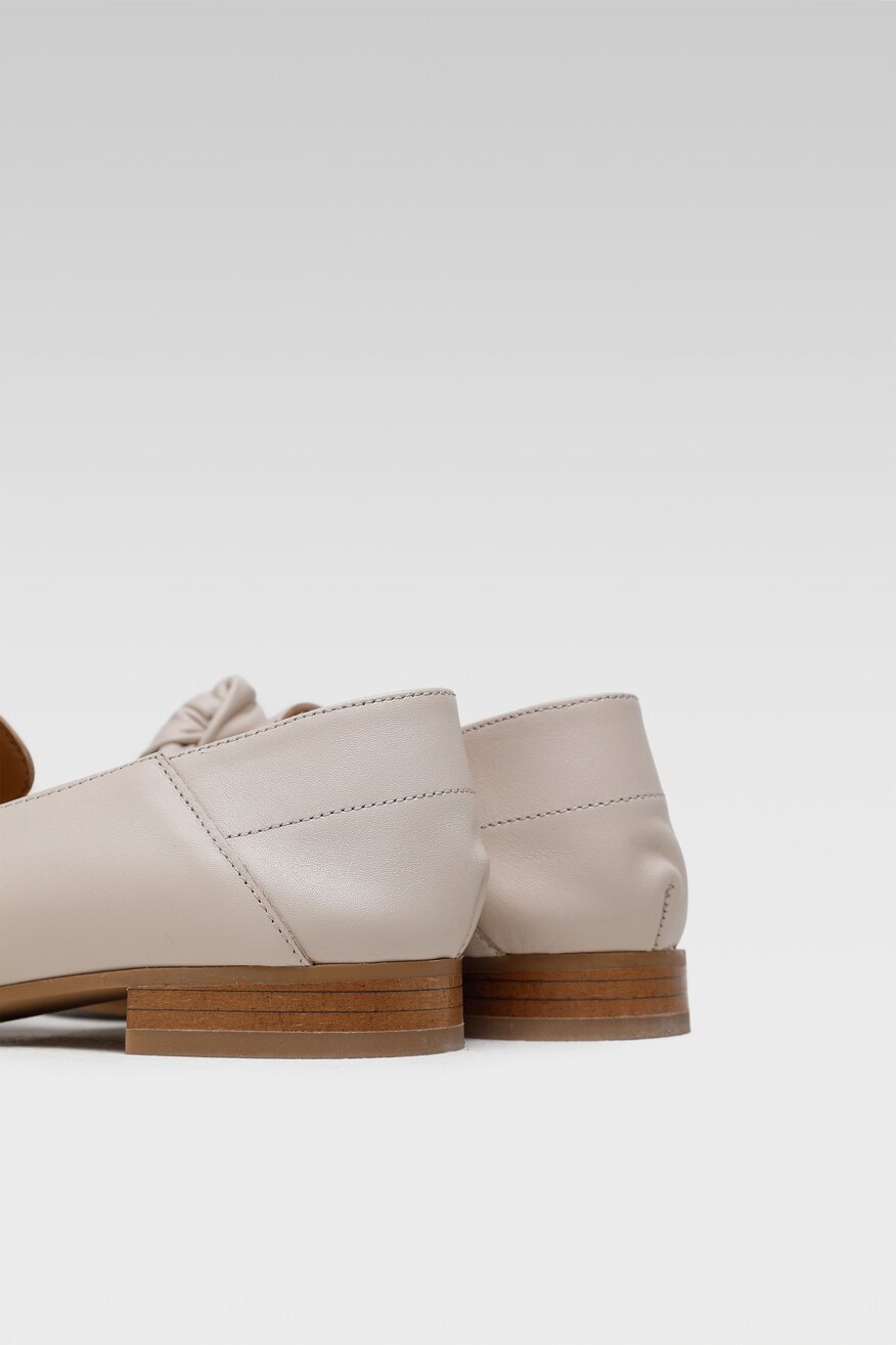 Półbuty Gino Rossi 7311 Beżowy