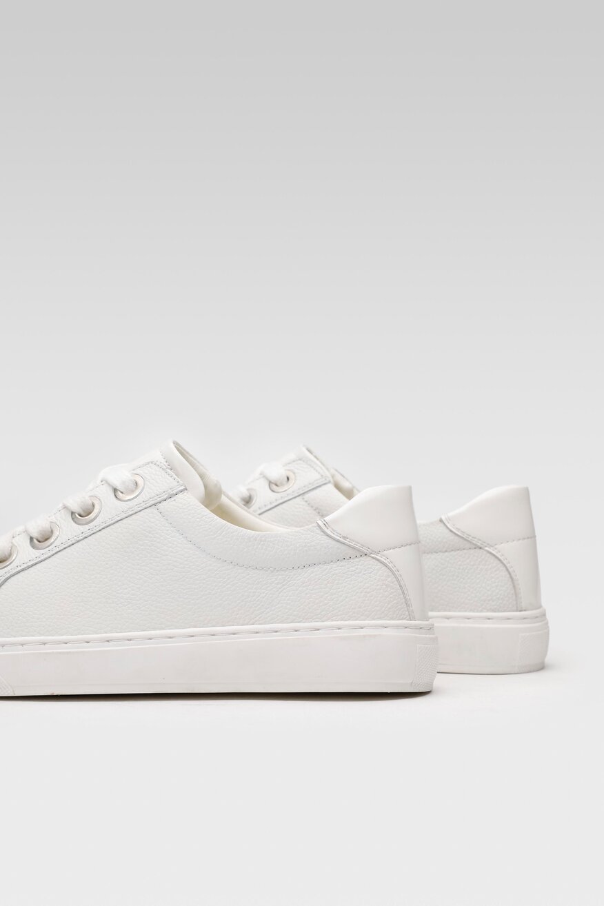 Półbuty Sarah Karen WI23-HOLLAND-01 Biały