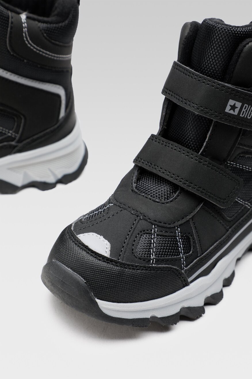 Trzewiki Big Star KK374157C Czarny