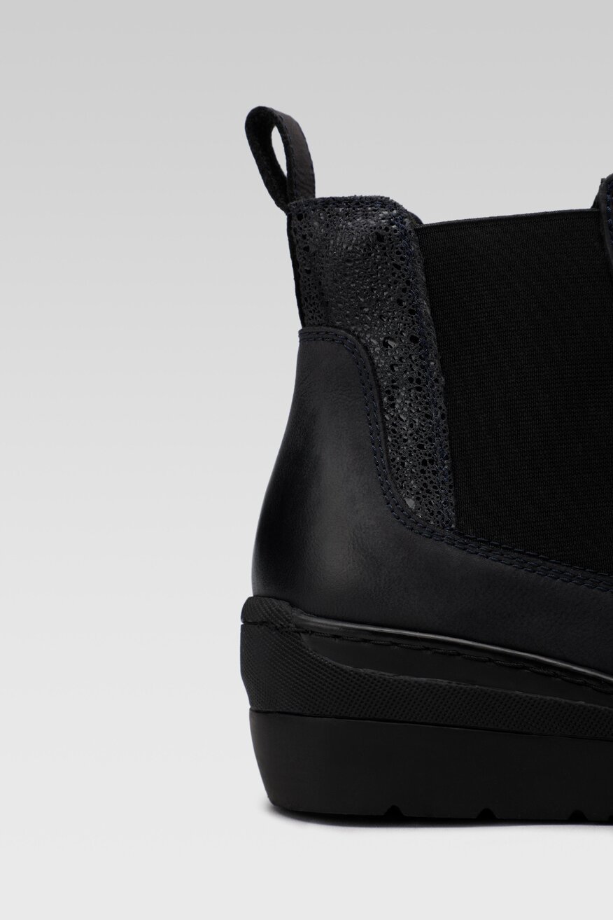 Botki Go Soft WI23-WARUNA-02 Granatowy