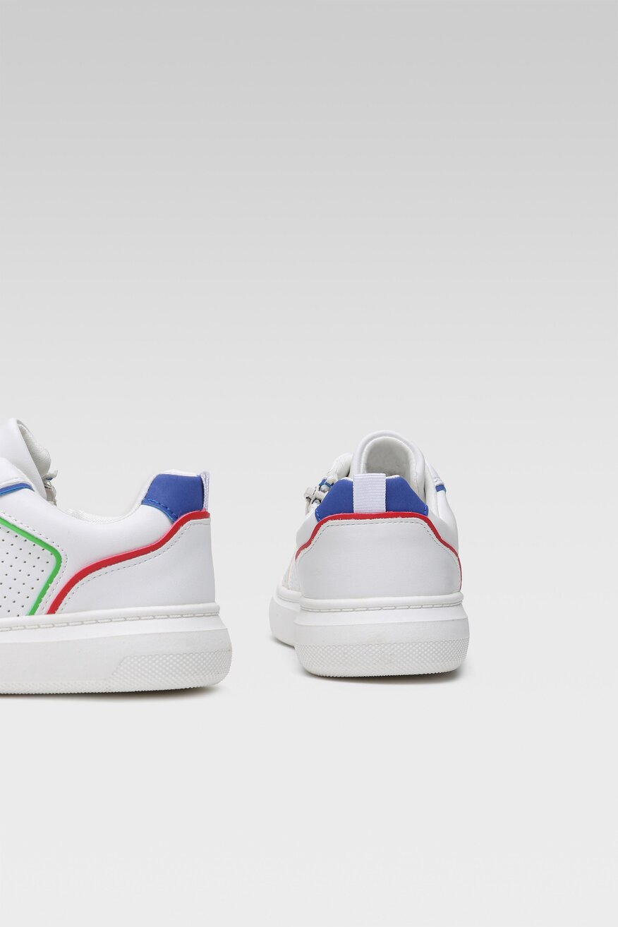 Półbuty Action Boy AVO-501-090 Biały