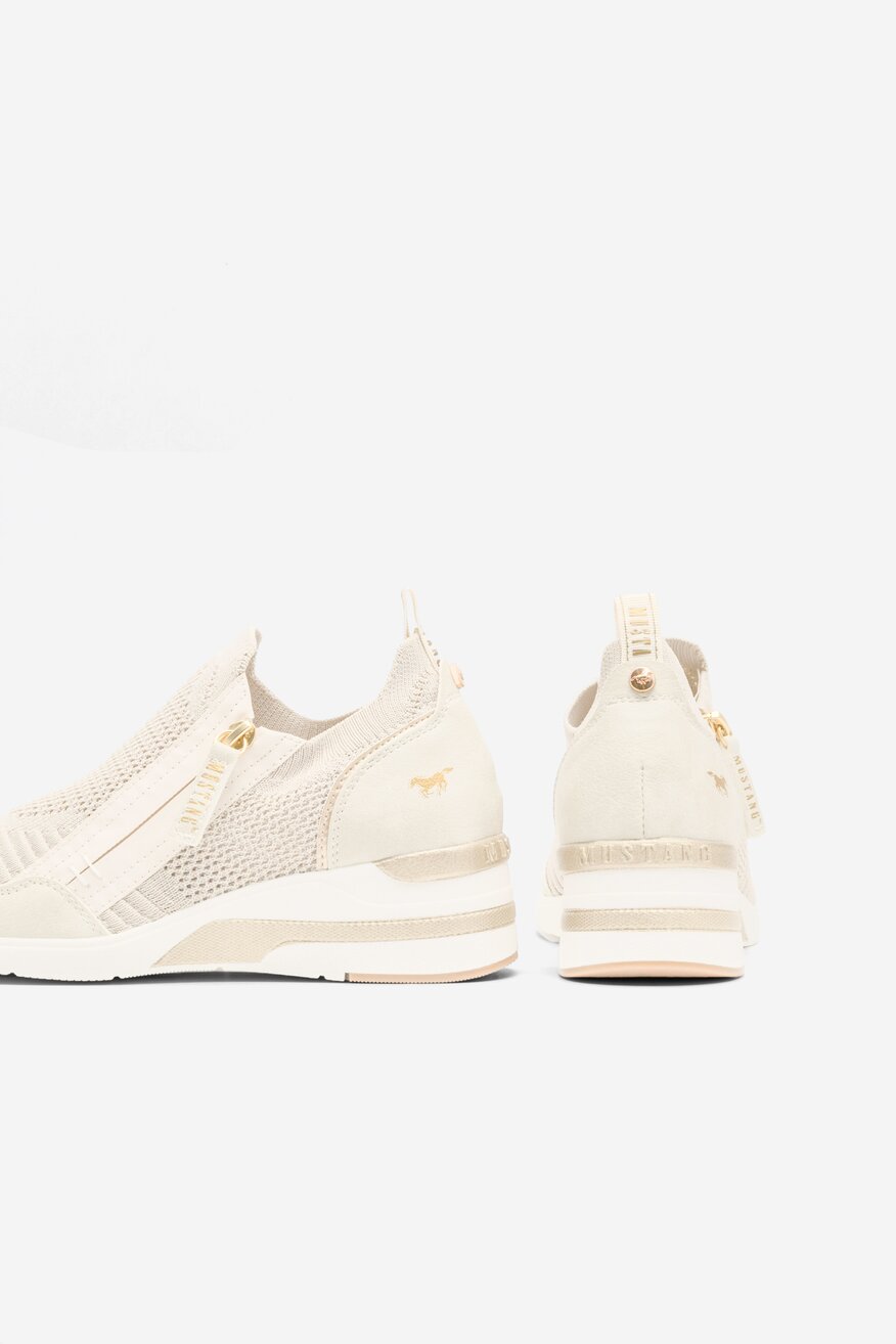 Półbuty Mustang 1378-401 Beżowy