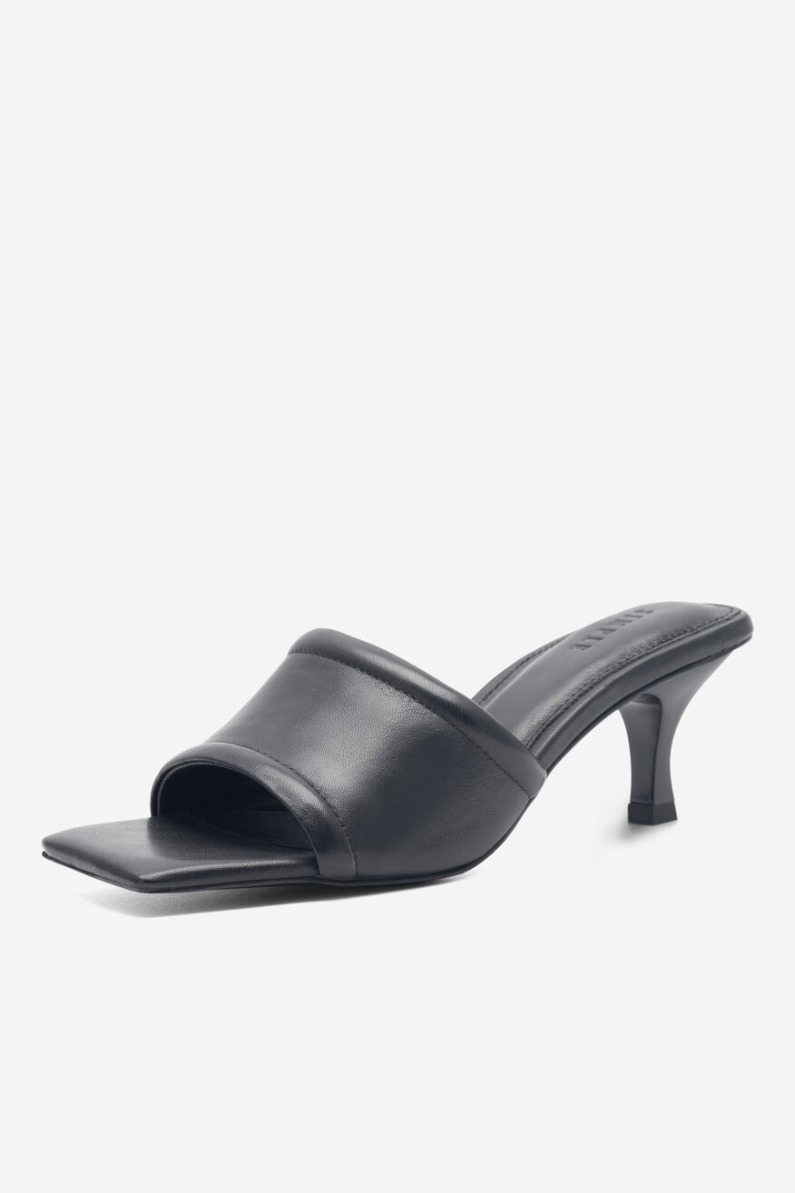 Klapki SIMPLE 107032 Czarny