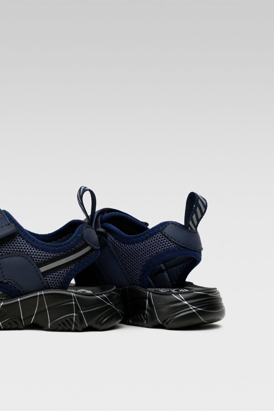 Sandały Big Star JJ374156C Granatowy