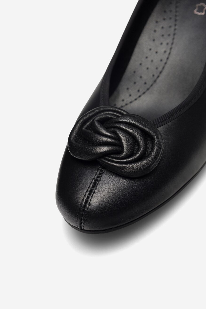 Czółenka Lasocki WYL3606-1Z Czarny