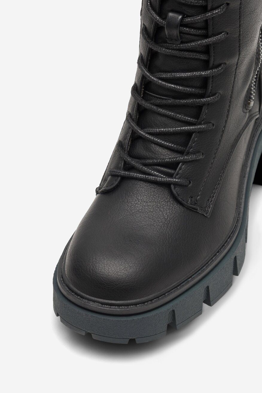 Trzewiki Mustang 1471-502 Czarny