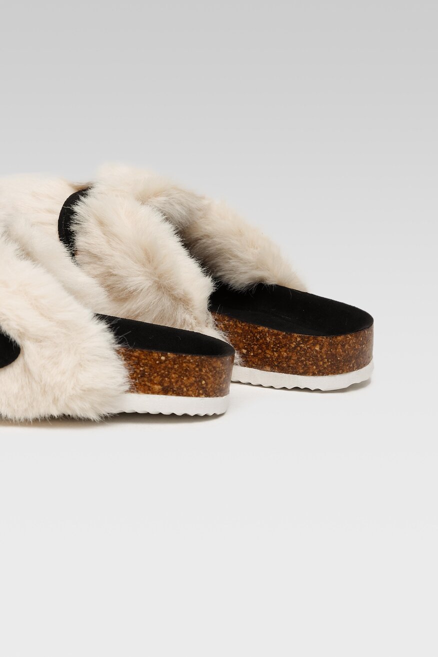 Kapcie Home&Relax AGK21707 Beżowy