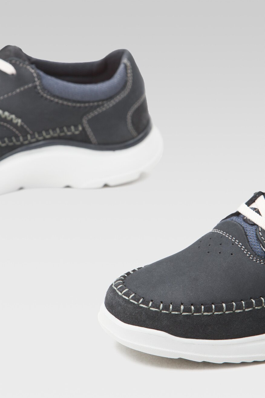Półbuty Clarks 26164647 Granatowy