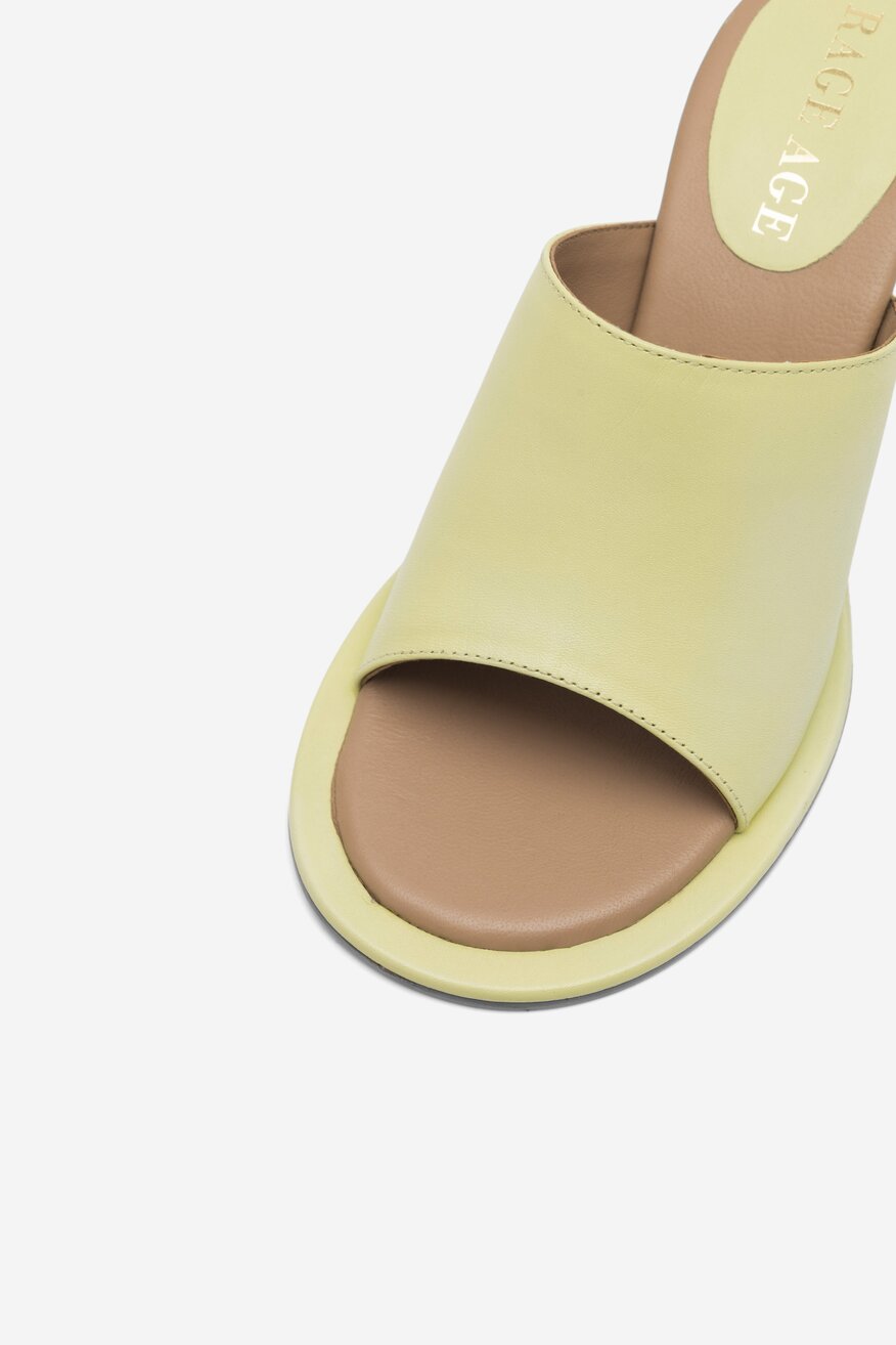 Klapki RAGE AGE VALENCIA-108096 Żółty