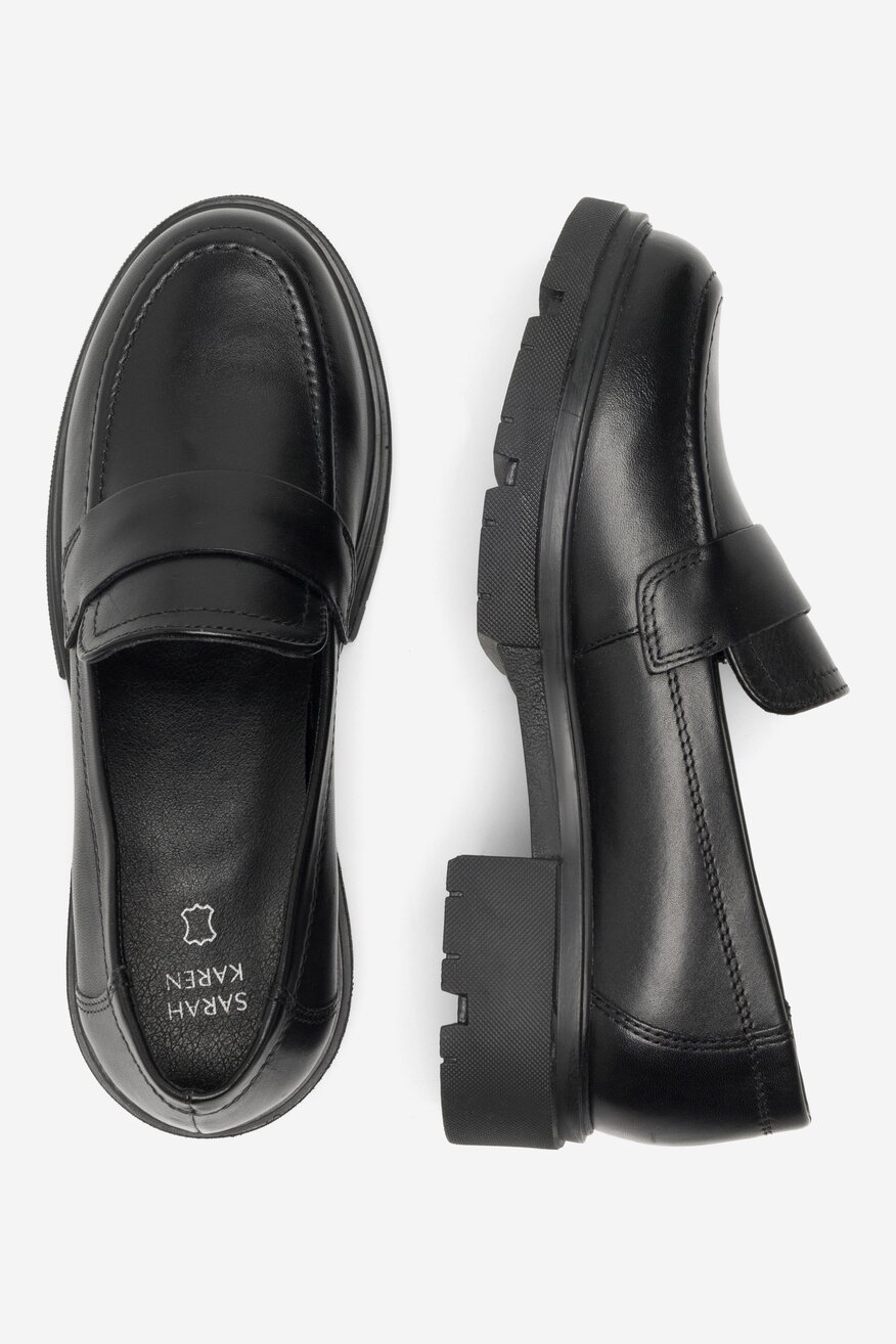 Półbuty Sarah Karen ARC-LAMI-01 Czarny