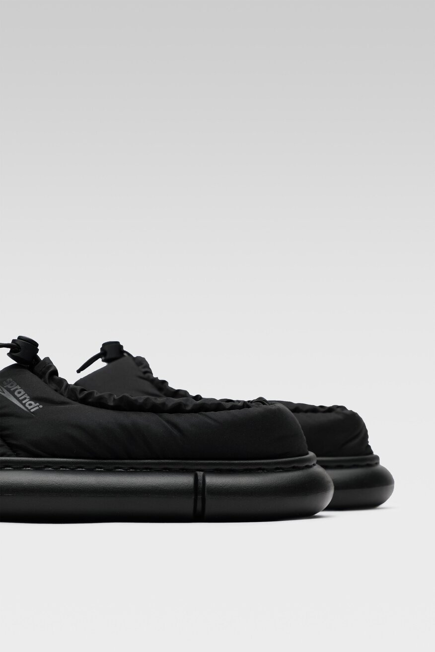 Kapcie Sprandi B75035. Czarny