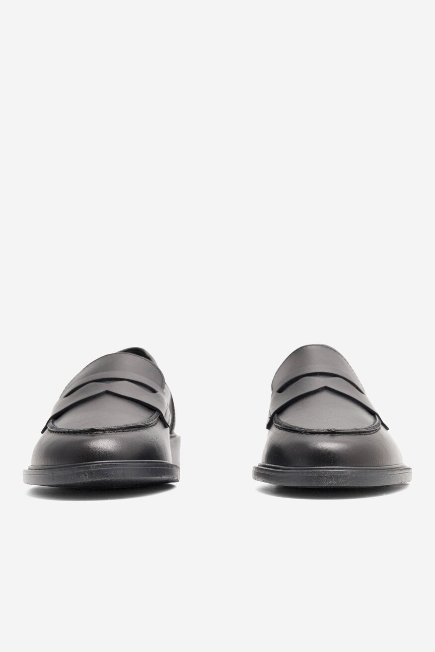 Półbuty Gino Rossi MEGANE-E23 25420PE Czarny