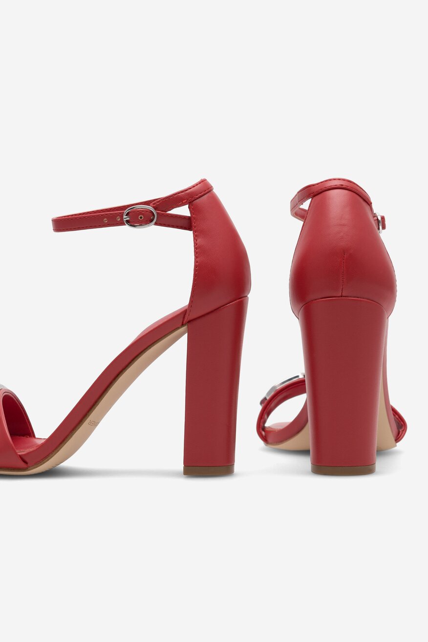 Sandały MARC FISHER F-WINNIA MRE01 Czerwony