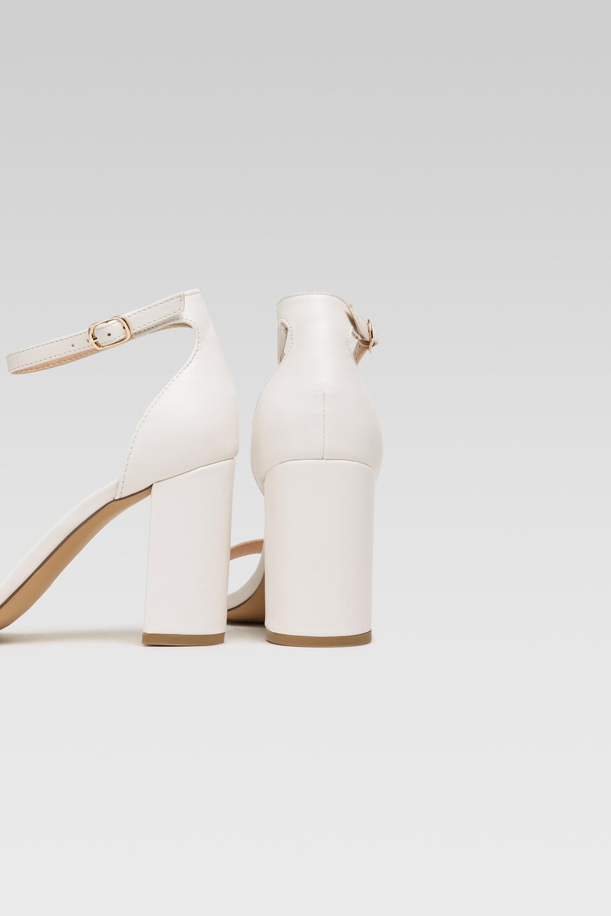 Sandały DeeZee WYL2671-1 Biały