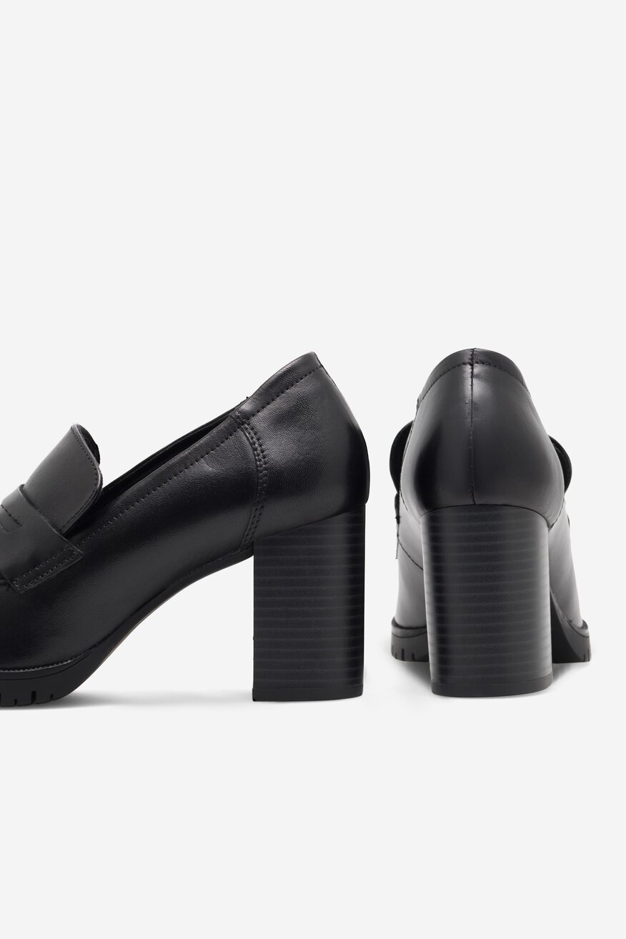 Półbuty Lasocki WB-GIADA-01C Czarny