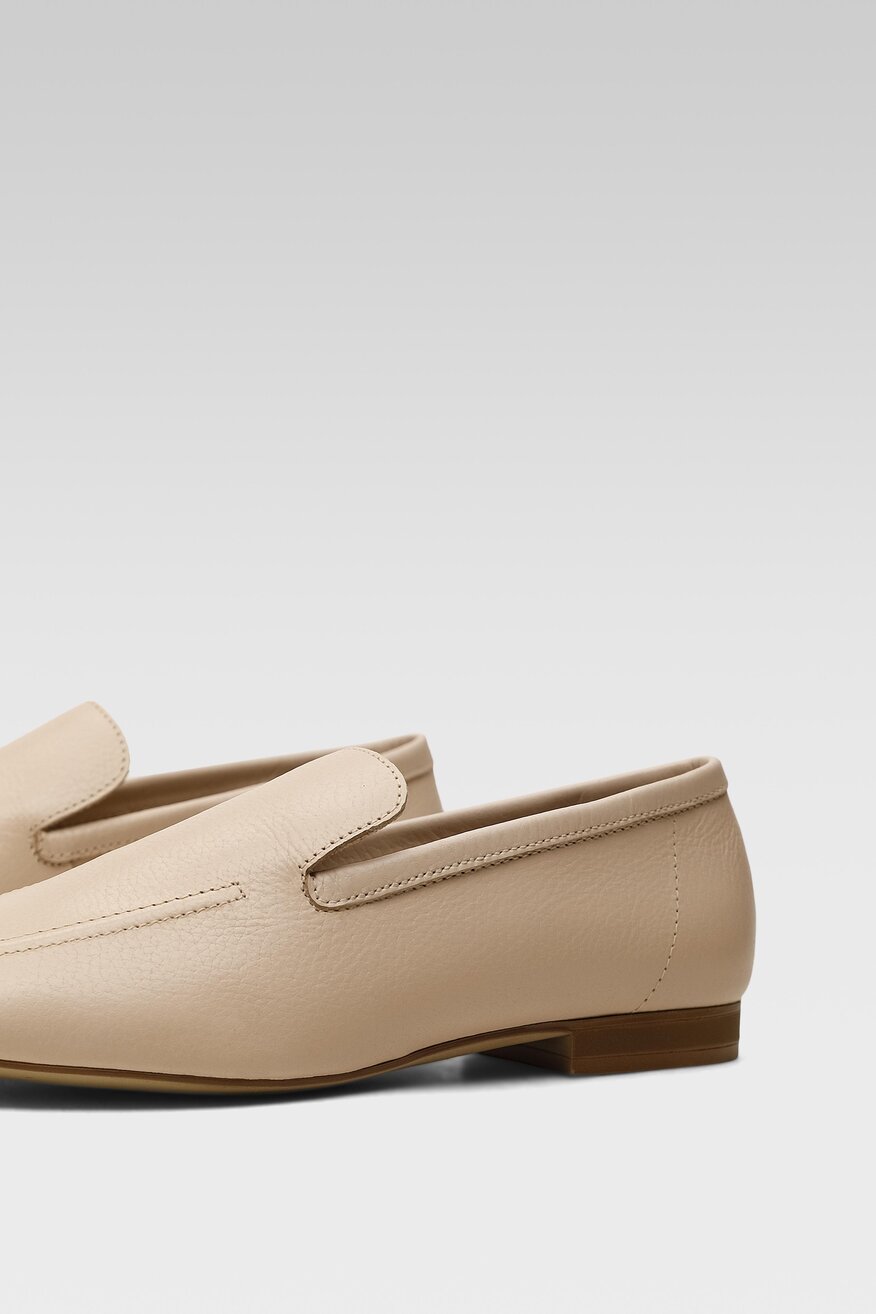 Półbuty Gino Rossi E22-28014LGS Różowy jasny