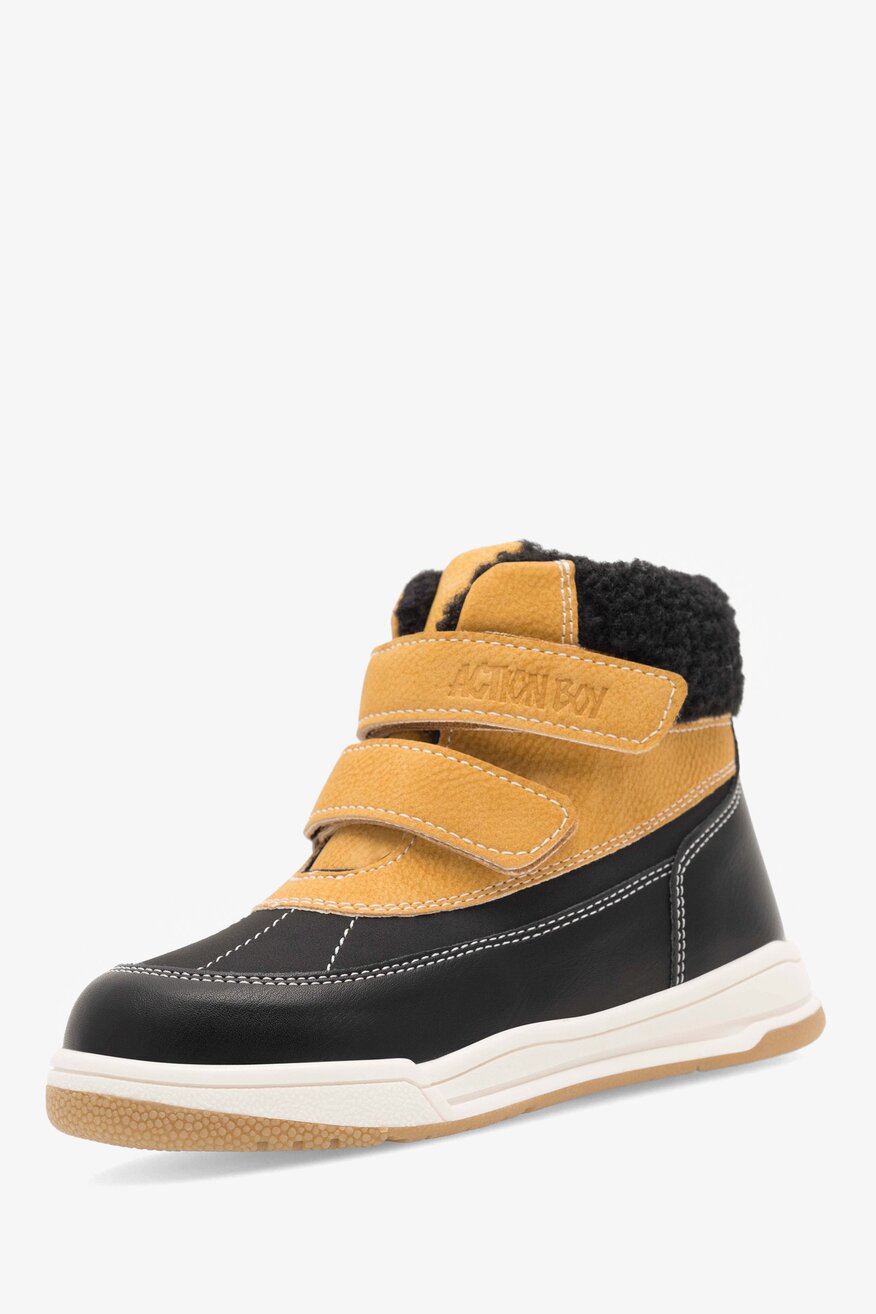 Trzewiki Action Boy CM221027-8 Camel